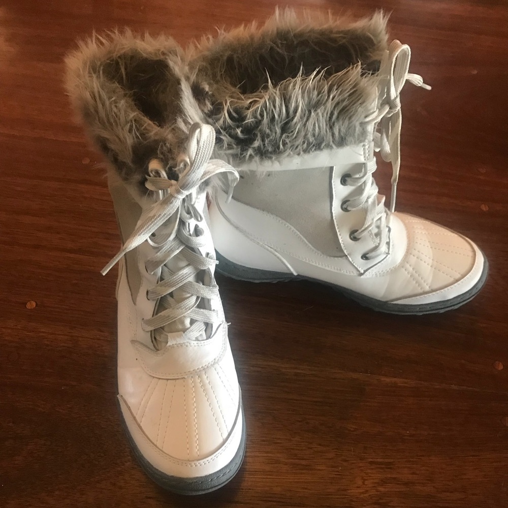 Women snow boots